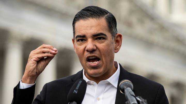 New photos, videos of Epstein’s island released by House Democrats