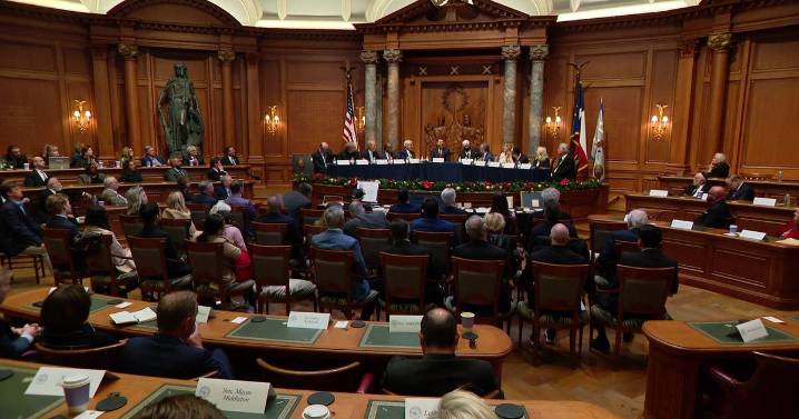 Concerns over religious liberty in the military discussed during presidential commission hearing in Dallas