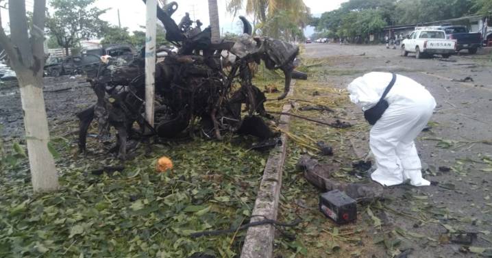 ¿Fue un accidente? Lo que se sabe de la explosión afuera de estación de policía en Michoacán