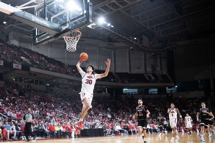 Arkansas men’s basketball: Calipari says team loves, respects freshman Sealy of Springdale