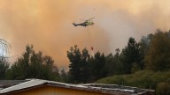 Senapred declaró alerta roja en Curarrehue por incendio forestal