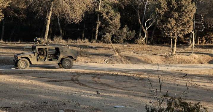 Israeli civilians cross into Gaza in message to settle the area