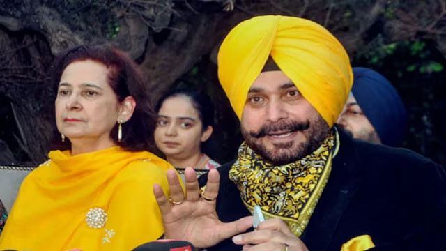 Navjot Sidhu to return if Congress names him Punjab CM face: Navjot Kaur