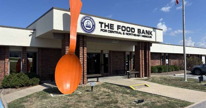 How Feeding America uses auctions to distribute donations to food banks