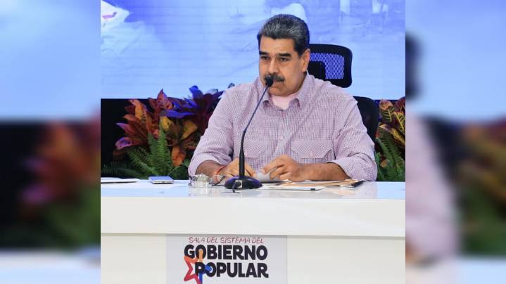 Presidente Maduro se conecta con 5.336 salas de autogobierno en todo el territorio