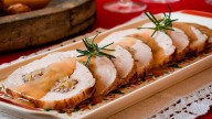 Cómo hacer lomo de cerdo relleno al horno: la receta rendidora y deliciosa para las fiestas