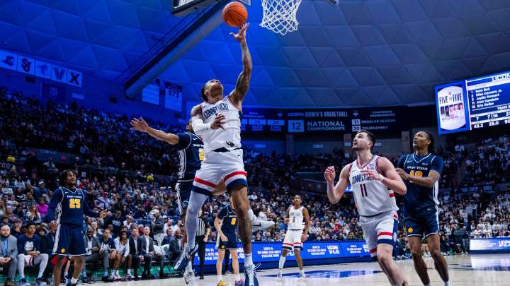 Solo Ball helps No. 5 UConn pull away in 2nd half in 83-59 win over East Texas A&M – NBC Connecticut
