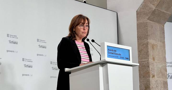 Paneque reivindica el liderazgo de Illa ante la crisis de la peste porcina y defiende que «ha modificado su agenda»