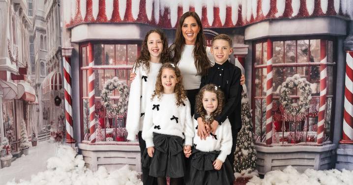 Genius Elf On The Shelf hack loved by Ferne McCann, Sam Faiers and Megan Trainor saves exhausted parents