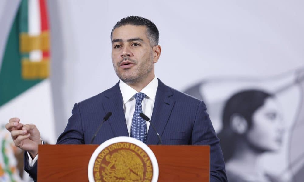 Trasladan a 25 presos del estado de Michoacán a otras cárceles de México