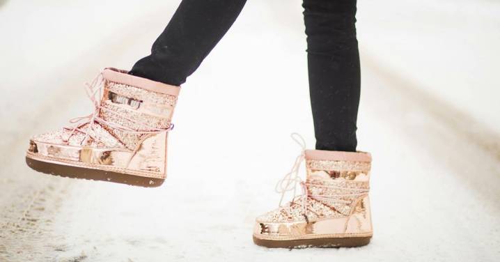 Prepara tus pies para el invierno con el calzado femenino que marca estilo y comodidad