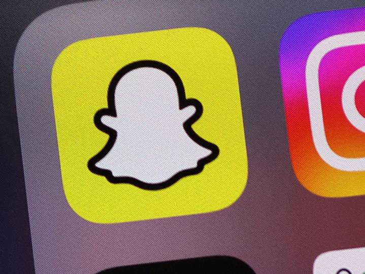 Russia bans Snapchat, FaceTime: report