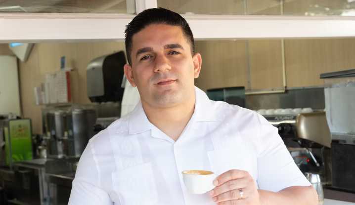 Rolando Escalona wins runoff for Miami Commission, denying Frank Carollo a trip back to City Hall