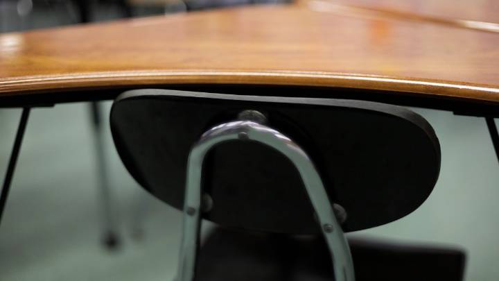 Padres preocupados por posibles cierres de escuelas chárter