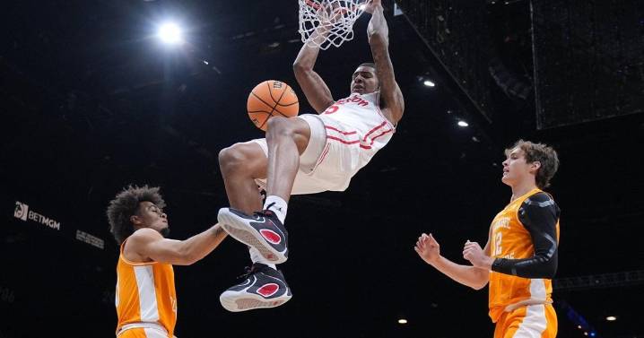 No. 20 Tennessee's Cade Phillips will have shoulder surgery and miss rest of season