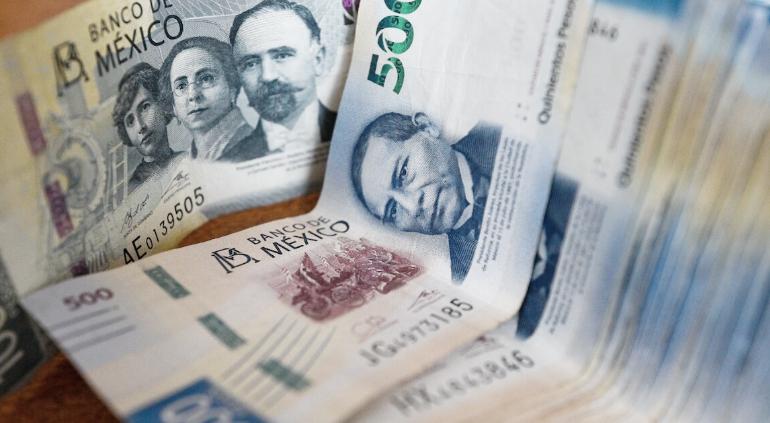 Alerta Banamex: Deuda subiría hasta 60% del PIB