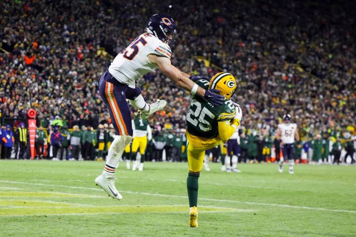 Chicago Bears drop from No. 1 seed to No. 7 after loss to Green Bay Packers: Brad Biggs’ 10 thoughts on Week 14