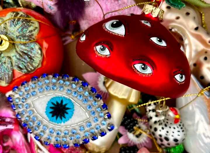 Our hyperlocal, last-minute, super-cute gift guide has got you covered