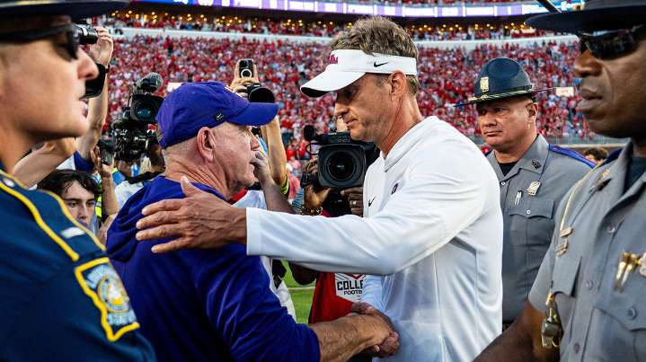 Kelce brothers use Brian Kelly example to sympathize with Ole Miss football players