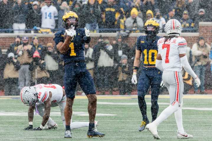 Bowl projections: Michigan football’s postseason site comes into focus