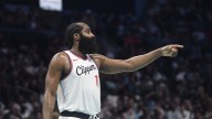 James Harden desbanca a Carmelo Anthony del Top 10 de anotadores de la NBA