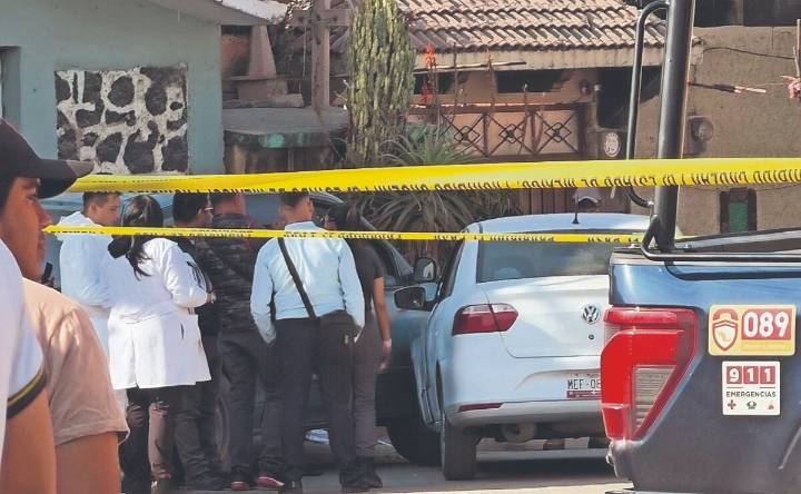 Motonetos desviven a balazos a uno y dejan herido a otro, pasó en Ecatepec