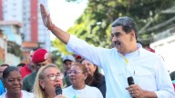 Maduro acusa a María Corina Machado de "aplaudir" en Oslo el "secuestro" del petrolero