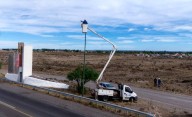 Comenzó el recambio de luminarias LED en los accesos a la ciudad de Rawson