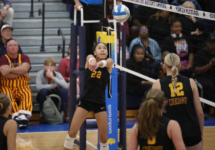 Selfless position changes help Mercy put the championship pieces together