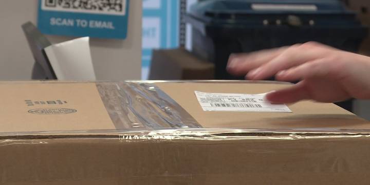 Holiday shipping deadlines approach, how to make sure your gifts make it by Christmas