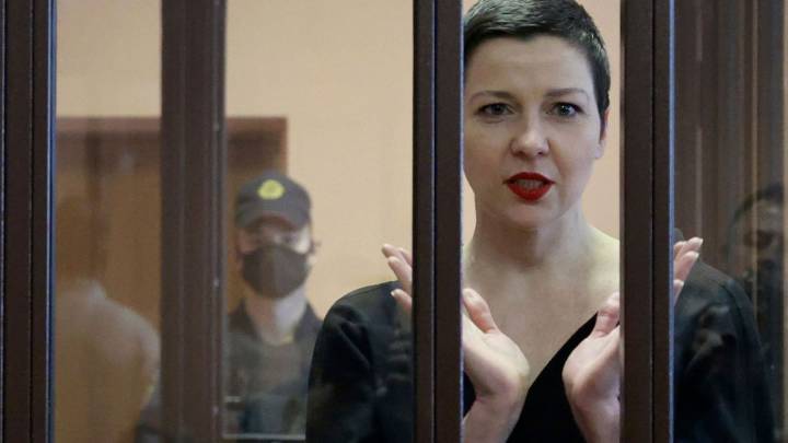 Ucrania recibe 114 presos políticos indultados por Bielorusia