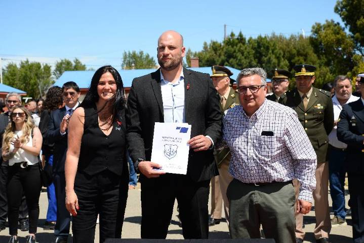 El Gobierno celebró el 147° Aniversario de Puerto Santa Cruz y anunció la construcción de viviendas