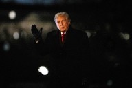 Trump defiende su gestión económica y pide votar a republicanos en elecciones intermedias