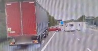 Dashcam shows caravan being atomised in high