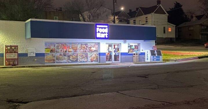 Woman gambling at Washington County convenience store shot during attempted robbery, police say