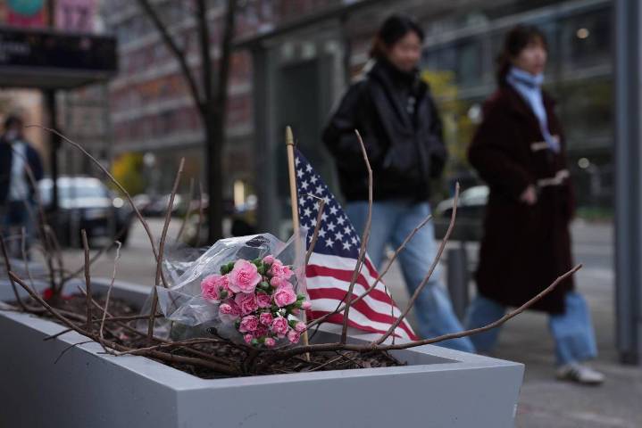 Trump bloquea las vías legales para algunos migrantes, luego del tiroteo en Washington