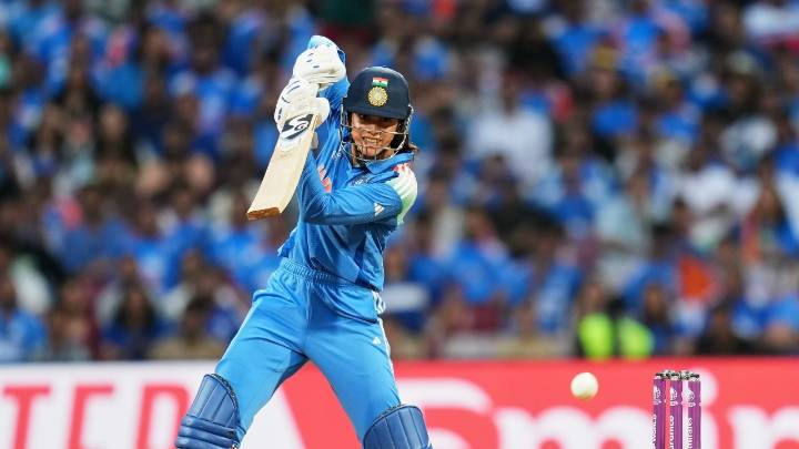 Smriti Mandhana resumes national duties, named in India squad for Sri Lanka T20Is