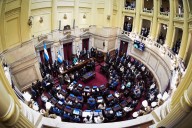 El oficialismo buscará iniciar esta semana el debate del proyecto de reforma laboral en el Senado