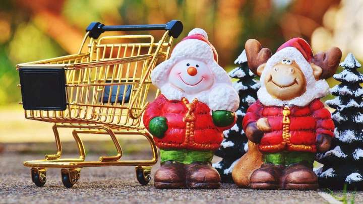 Los juguetes ya no lideran entre los chilenos: Conoce cuáles son los productos favoritos para regalar en esta Navidad