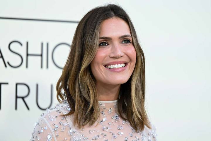 Mandy Moore’s Morning Outfit: Get the Look from $29