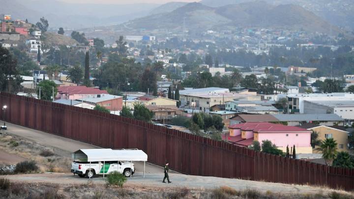 Trump administration adds militarized zone in California along southern US border