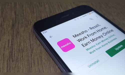 Meesho IPO Day 3: ₹5,421 crore issue subscribed 32x so far; Check GMP