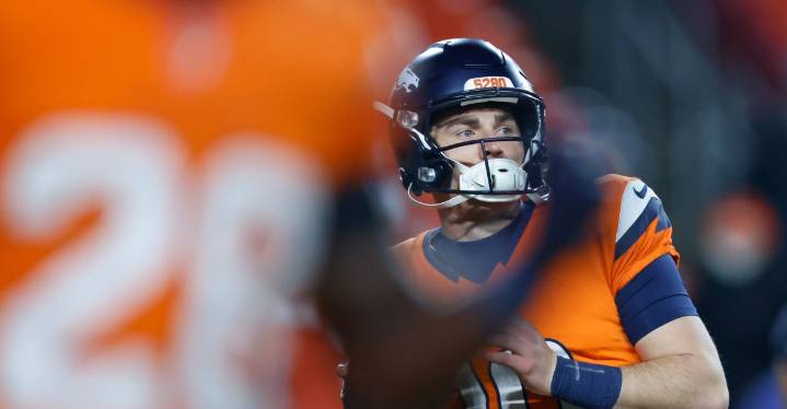 2025, Week 15: Broncos vs. Packers