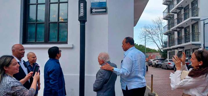 Calle en Panamá honra memoria de Historiador de La Habana