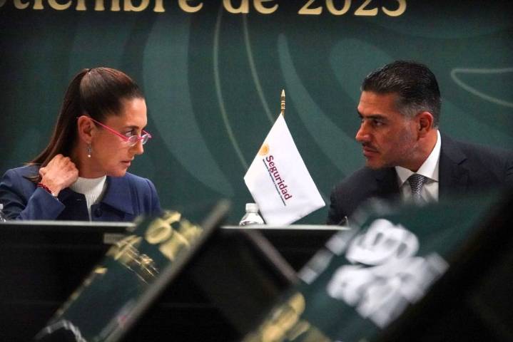 El mensaje de AMLO al equipo de la inquilina de Palacio Nacional