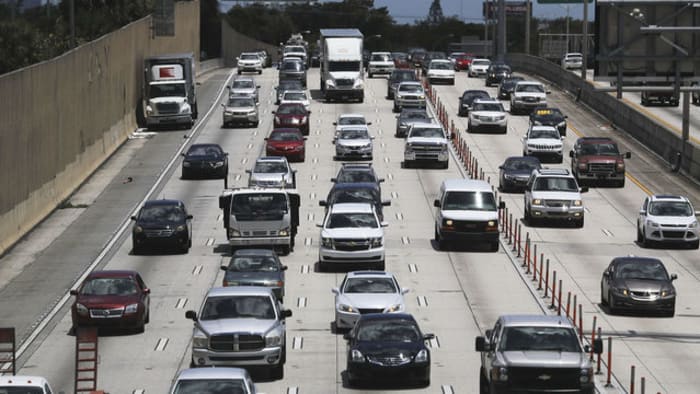Here’s how long you have to get a Florida driver’s license, registration when moving here