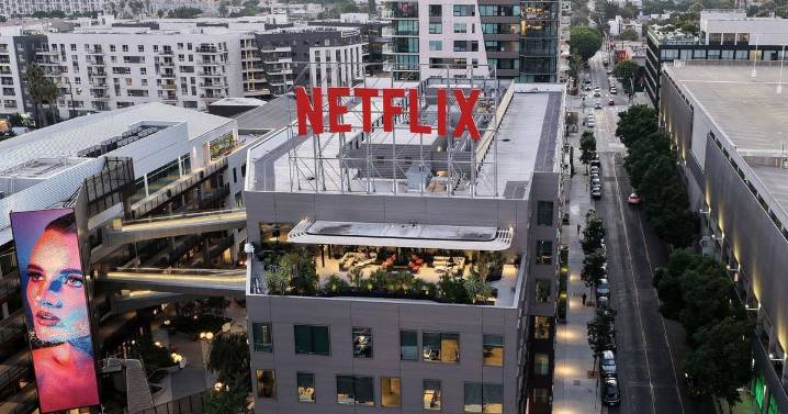 Netflix has a big unanswered question. That may kill its Warner Bros. deal