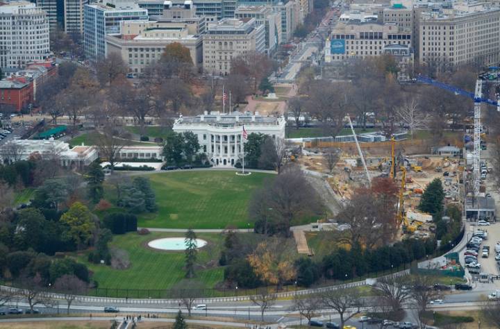 Lawsuit Seeks to Block Trump's White House Ballroom Project, Requesting TRO
