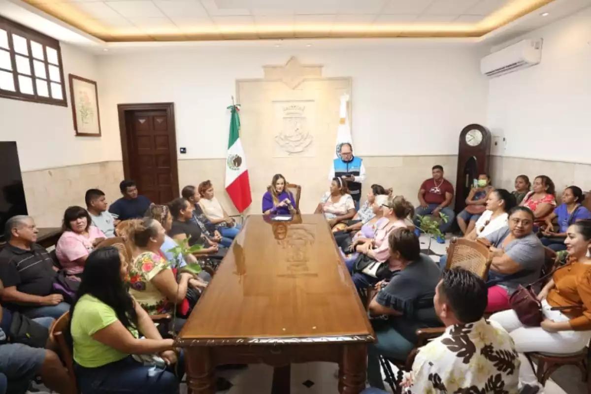 Mérida mantiene sin aumento el derecho de uso de suelo para tianguistas