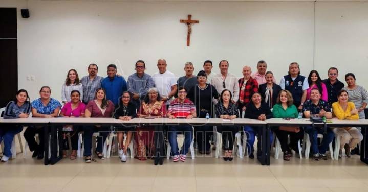 Di?cesis de Tampico celebra posada navide?a con medios de comunicaci?n